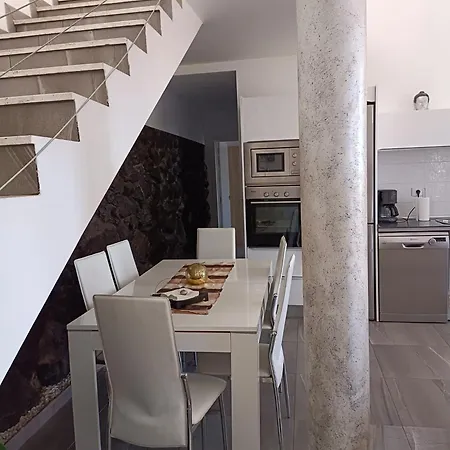 Vila Luxury Sea Views Heated Pool Private Jacuzzi Wifi Bbq Parking Tennis Court Candelaria